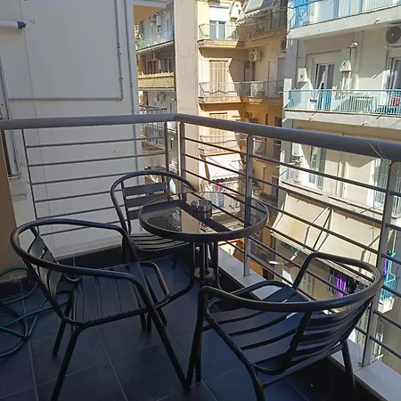 Vibe-sigrou 44 Urban سالونيك